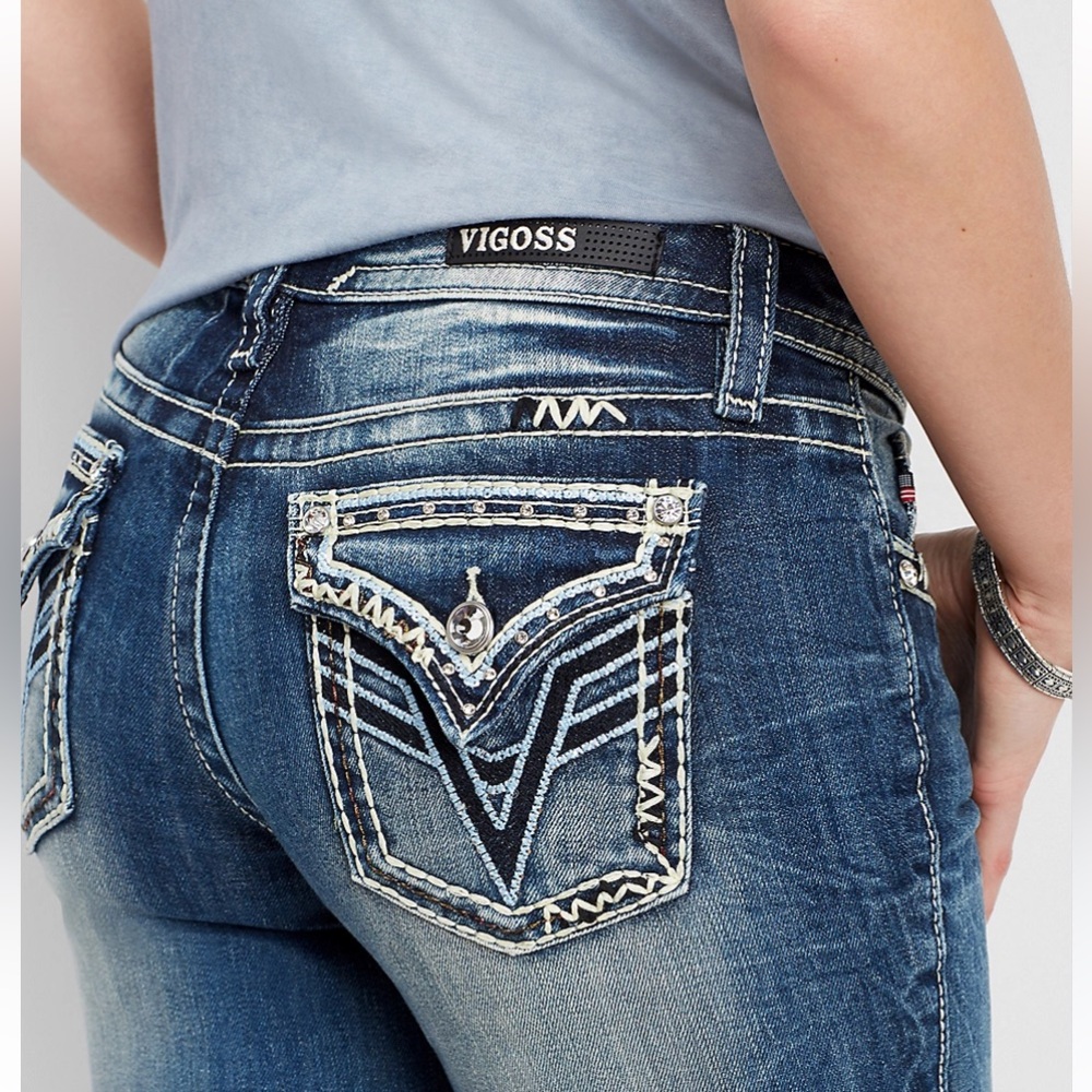 Vigoss Low Rise Dark Wash Heavy Stitching Embellished Denim Jeans. Sz 4x32